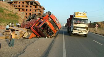 Cizre'de Trafik Kazası: 1 Yaralı