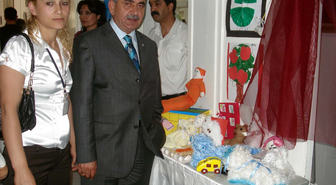 Mersin'de El Sanatları Sergisi Açıldı