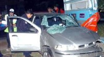 CHP'lileri Taşıyan Araç Kaza Yaptı: 1 Ölü 2 Yaralı