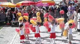 Adilcevaz'da Okul Öncesi Çocuk Şenliği