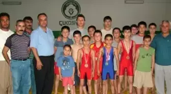 Çukobirliksporlu Güreşçiler Başarısı