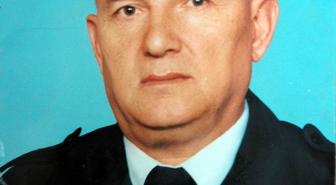 Edremit Trafik Tescil Bürosu Eski Amiri Nihat Eğilmez Toprağa Verildi