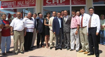 Side'de Anavatan'lı Belediye Meclis Üyeleri CHP'ye Katıldı