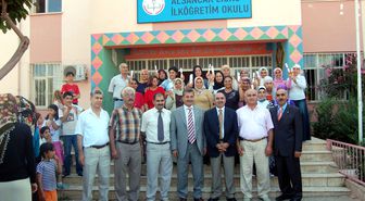 Mersin'de Okuma-yazma Seferberliği Devam Ediyor
