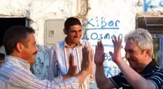 AK Parti Milletvekili Adaylarının 'Renkli' Seçim Çalışması