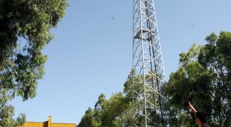 Hırsızlar 50 Metre Tırmanıp Baz İstasyonu Çaldılar
