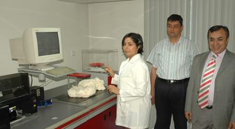 Kosgeb, Ktb'ye Pamuk Test Laboratuarı Hibe Etti