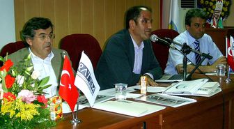 Aydın'da Yerel Radyo ve Tv'lerin Sorunları Tartışıldı