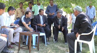 Evi Yanan Aileye Kaymakam Desteği