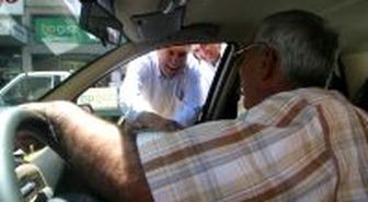 Esnaf, Aliağa'dan Oy İsteyen Susam'a Dert Yandı
