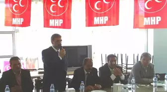 MHP İl Teşkilatı Gençlerle Kaynaşma Yemeği Düzenledi