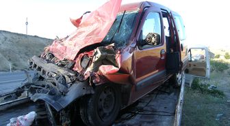 Zincirleme Trafik Kazası: 4 Ölü, 9 Yaralı
