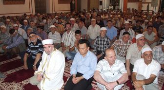 Bandırma'da Regaib Kandili Kutlaması