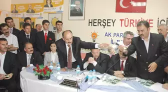 AK Parti'den Yeni Seçilen Erzurum Milletvekilleri Tanıtıldı