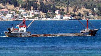 Çanakkale Boğazı'nda Düşük Hızlı Gemiye Römorkör Refakati