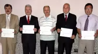 AK Parti Afyonkarahisar Milletvekilleri Mazbatalarını Aldı
