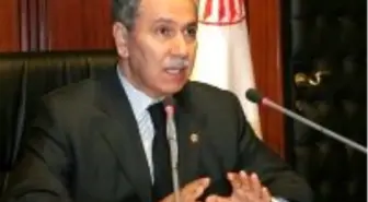 Arınç Makamını Boşalttı