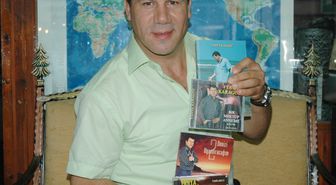 Gurbetçi Taksici, Almanya'da 2 Şiir Kitabı ve Cd Çıkardı