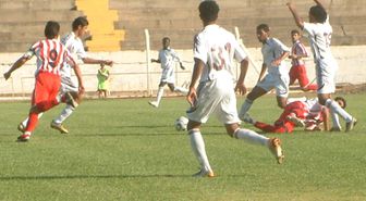 Katar Olimpik Milli Futbol Takımı'nın Kuşadası Kampı Sürüyor