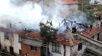 Yozgat'ta Peş Peşe Çıkan Yangınlar İtfaiye Ekibini Zor Durumda Bıraktı