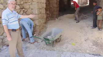 Mardin'in Yolağzı Beldesinde Alt Yapı Çalışmaları Hızlandı