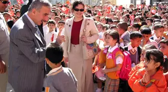 Gaziantep'te Eğitim-öğretim Sezonu Törenle Başladı