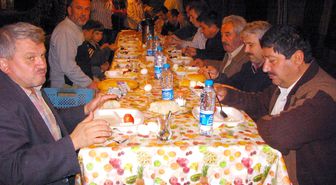 Sahurda Çorba İkram Edilince, Namaza Gelen Cemaatin Sayısı Arttı