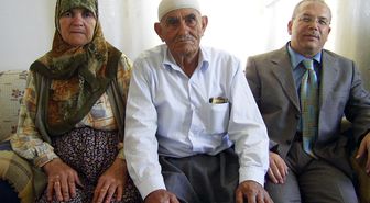 Şehit Öğretmenlerin Ailelerine Anlamlı Ziyaret