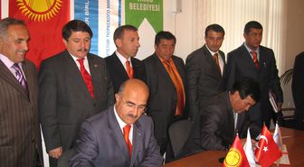 Talas'tan Talas'a Uzanan Kardeşlik Köprüsü