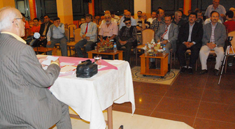 'Türk Tarihine Işık Tutan Büyükler Gençlere Tanıtılmalı'