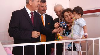 Vali Vekili Totuk, Yaşlıların, Hastaların ve Çocukların Bayramını Kutladı