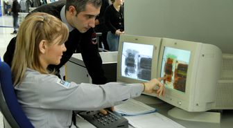Atatürk Havalimanı'nda 10 Kilogram Kokain ve Eroin Ele Geçirildi