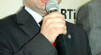 Ak Partili Vekilden 'Evet' Oyu Çağrısı