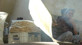 Adana'da Yufka Ekmek Geleneği