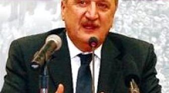 Cindoruk Siyasete Dönüyor