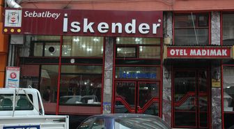 Madımak Oteli Altındaki Lokantanın Akıbeti Tartışmalara Neden Oldu