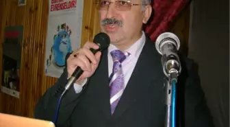 AB Fonlarından Yararlanan Okullara Ödülleri Verildi