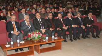 'Mehmet Akif'i Anlamak' Konulu Konferans İlgi Gördü