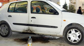 Tarsus'ta Otomobil Kundaklandı