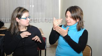 Engellilerin İşaret Diliyle Söyleşisi