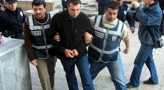 Sevgilisinin 2 Yaşındaki Oğlunu Öldürmeye Müebbet