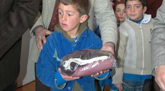 Soğuk Havada Öğrencilere Sıcak Yardım
