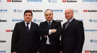 Halkbank'tan Türkiye'de İlk Defa: 'Yüzde 100 Kimlik Yönetimi'