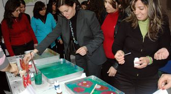 Diyarbakırlı Kadınlara Ebru Sanatı Eğitimi