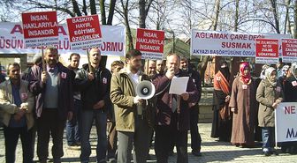 Başörtüsü Eylemleri Sürüyor