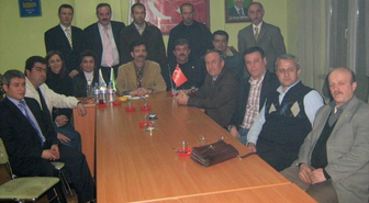 Mustafakemalpaşa Esnafı, Anavatan Partisi'nden Destek İstedi