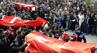 Çorum'un 2. Şehidi Dursun Demirkol Toprağa Verildi