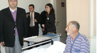 Hastane Odaları Tefriş Ediliyor