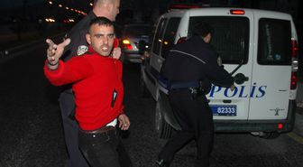 Çaldığı Minibüsle Kaza Yapan Şahıs Tutuklandı
