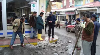 Tercan'da Buz Temizliği